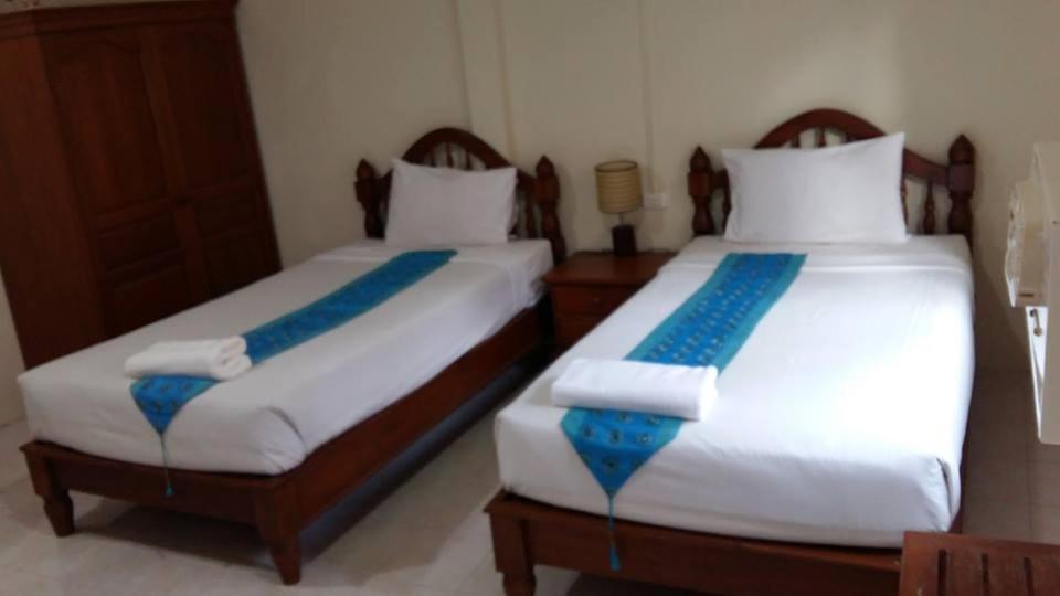 Saver Guesthouse หาดเฉวง ภายนอก รูปภาพ