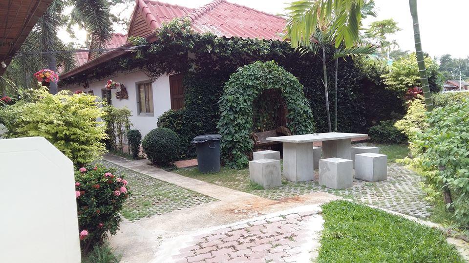 Saver Guesthouse หาดเฉวง ภายนอก รูปภาพ