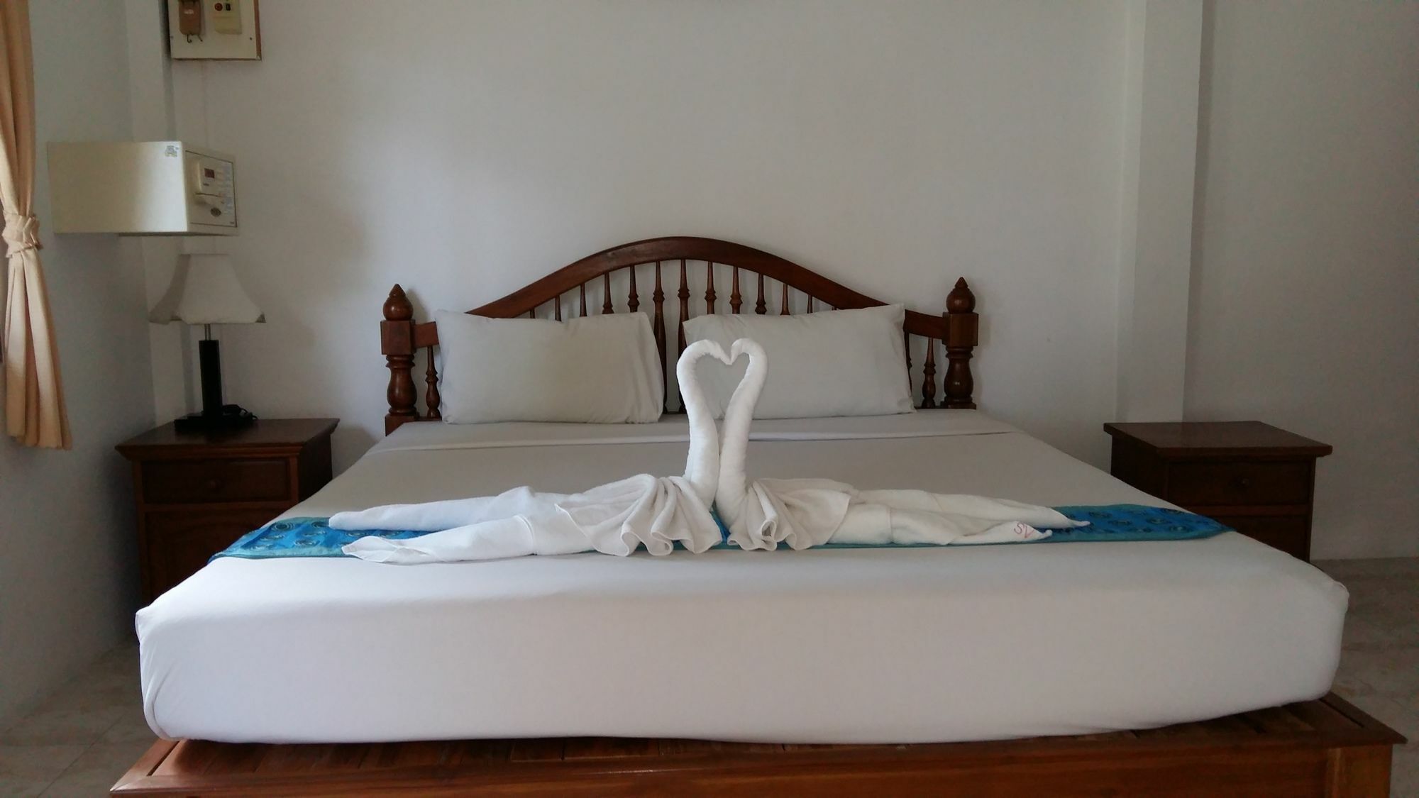 Saver Guesthouse หาดเฉวง ภายนอก รูปภาพ