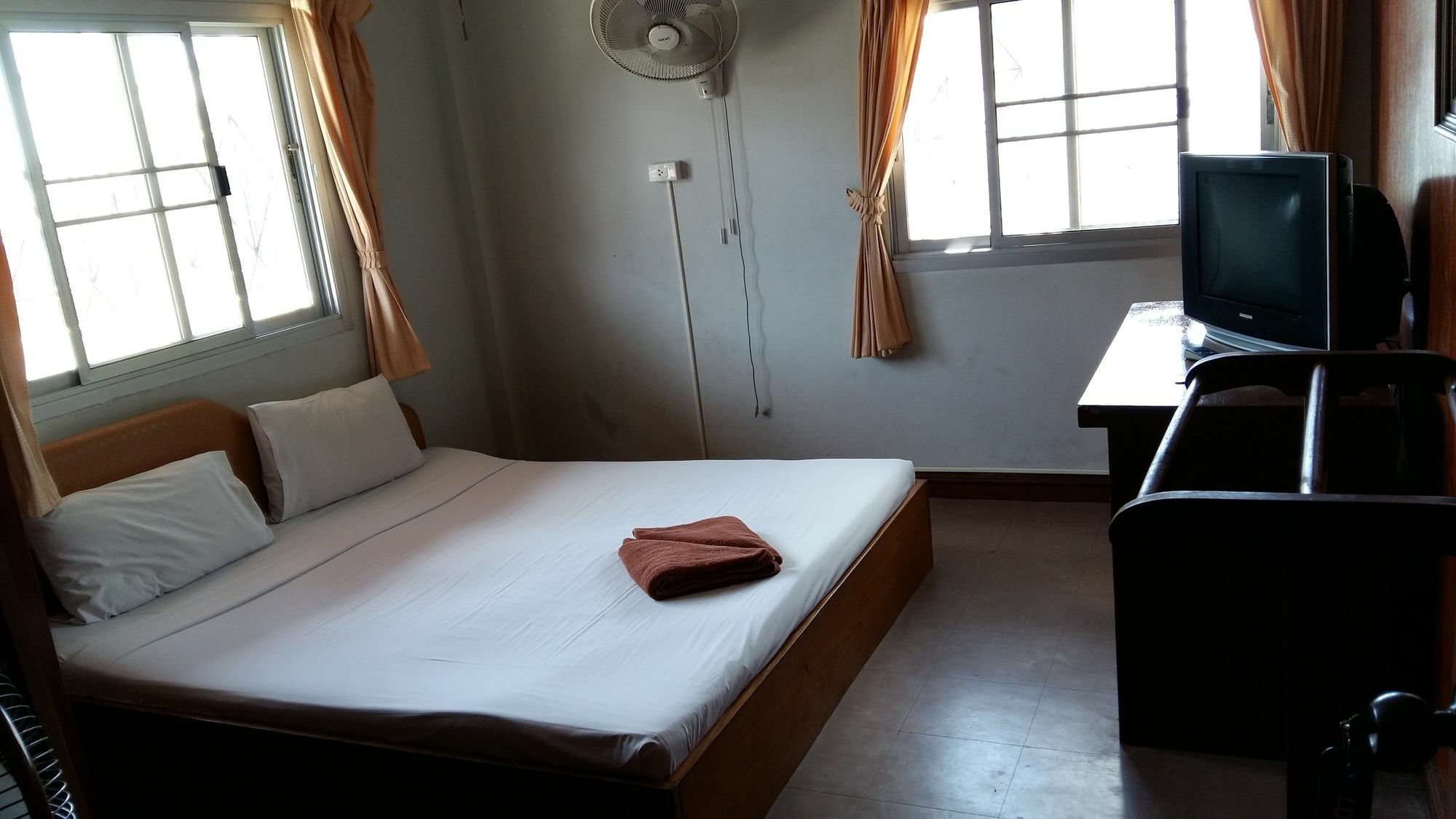 Saver Guesthouse หาดเฉวง ภายนอก รูปภาพ