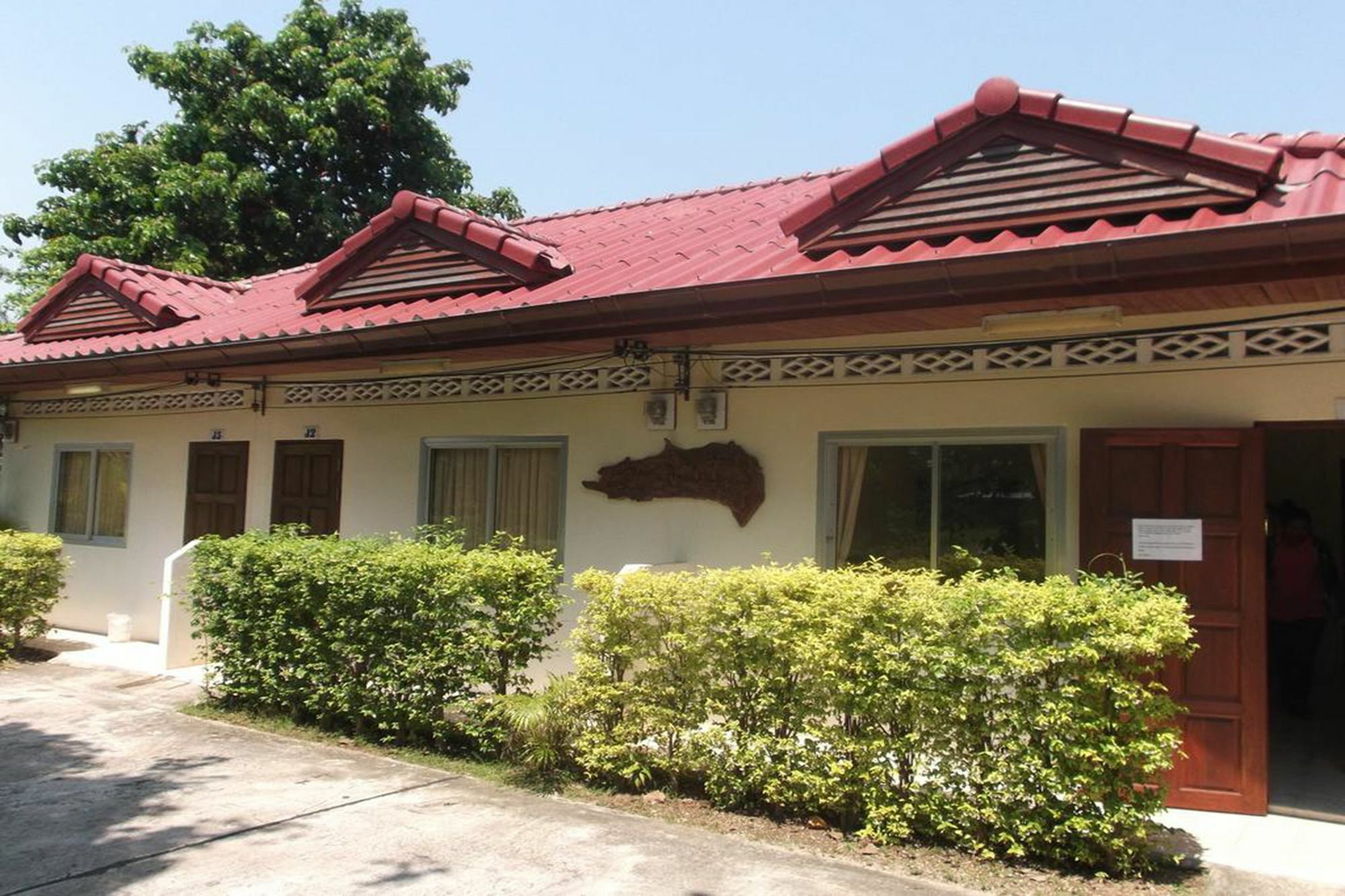 Saver Guesthouse หาดเฉวง ภายนอก รูปภาพ