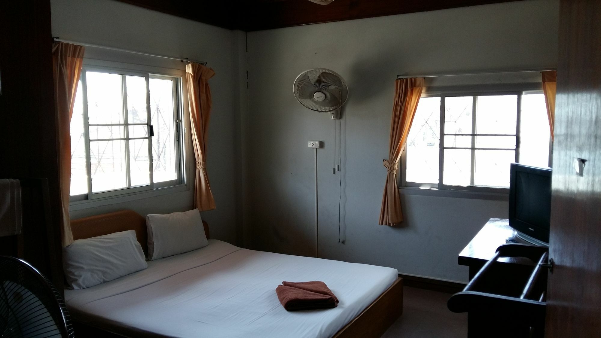 Saver Guesthouse หาดเฉวง ภายนอก รูปภาพ